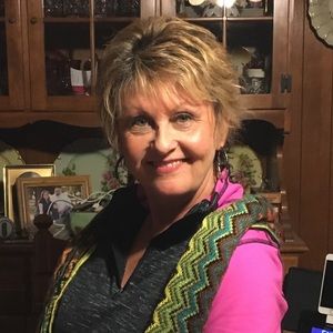 Meet your Posher, Sharon